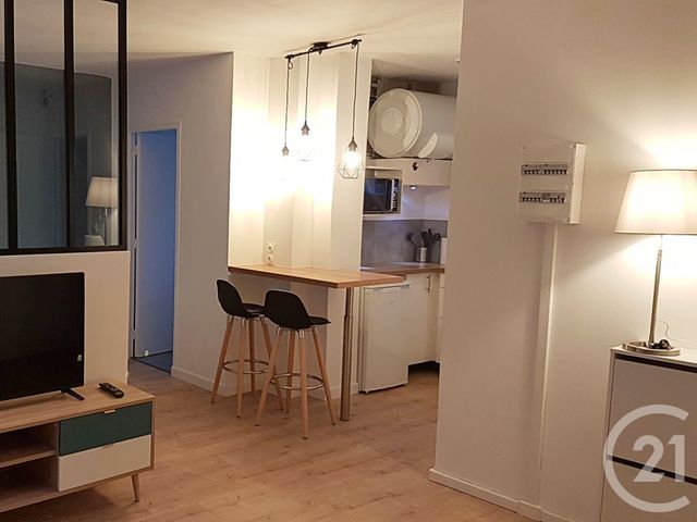Appartement Studio à louer - 2 pièces - 29.0 m2 - CHOLET - 49 - PAYS-DE-LOIRE - Century 21 Les Arcades