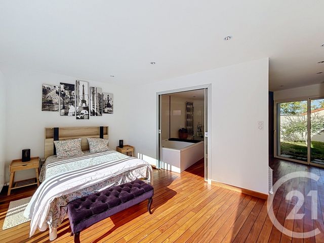 maison à vendre - 8 pièces - 213.54 m2 - LE MAY SUR EVRE - 49 - PAYS-DE-LOIRE - Century 21 Les Arcades