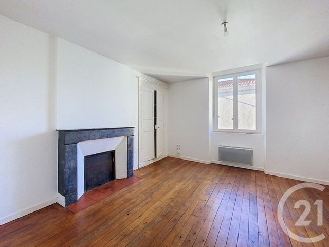 Appartement T2 à louer - 2 pièces - 46.76 m2 - CHOLET - 49 - PAYS-DE-LOIRE - Century 21 Les Arcades