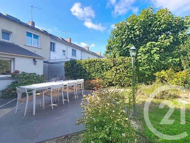 maison à vendre - 8 pièces - 142.0 m2 - CHOLET - 49 - PAYS-DE-LOIRE - Century 21 Les Arcades
