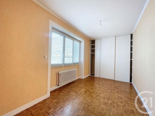 Appartement T4 à louer - 4 pièces - 89.06 m2 - CHOLET - 49 - PAYS-DE-LOIRE - Century 21 Les Arcades