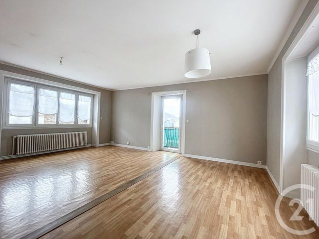 Appartement T4 à louer - 4 pièces - 89.06 m2 - CHOLET - 49 - PAYS-DE-LOIRE - Century 21 Les Arcades