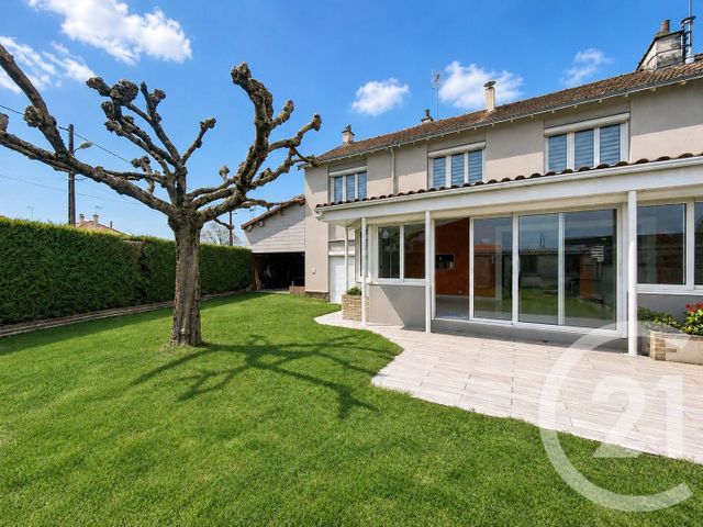 maison à vendre - 7 pièces - 138.0 m2 - LE MAY SUR EVRE - 49 - PAYS-DE-LOIRE - Century 21 Les Arcades