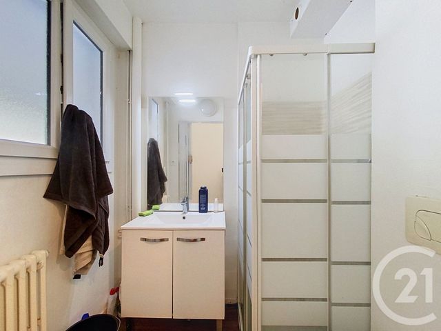 Appartement Studio à vendre - 1 pièce - 27.3 m2 - CHOLET - 49 - PAYS-DE-LOIRE - Century 21 Les Arcades